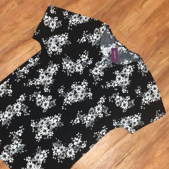 Lascana Black, White, and Gray Floral Tunic Top Blouse Size 12/14 - Picture 1 of 8